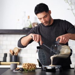 Alternative view of Vitamix Blenders Under Blade Scraper